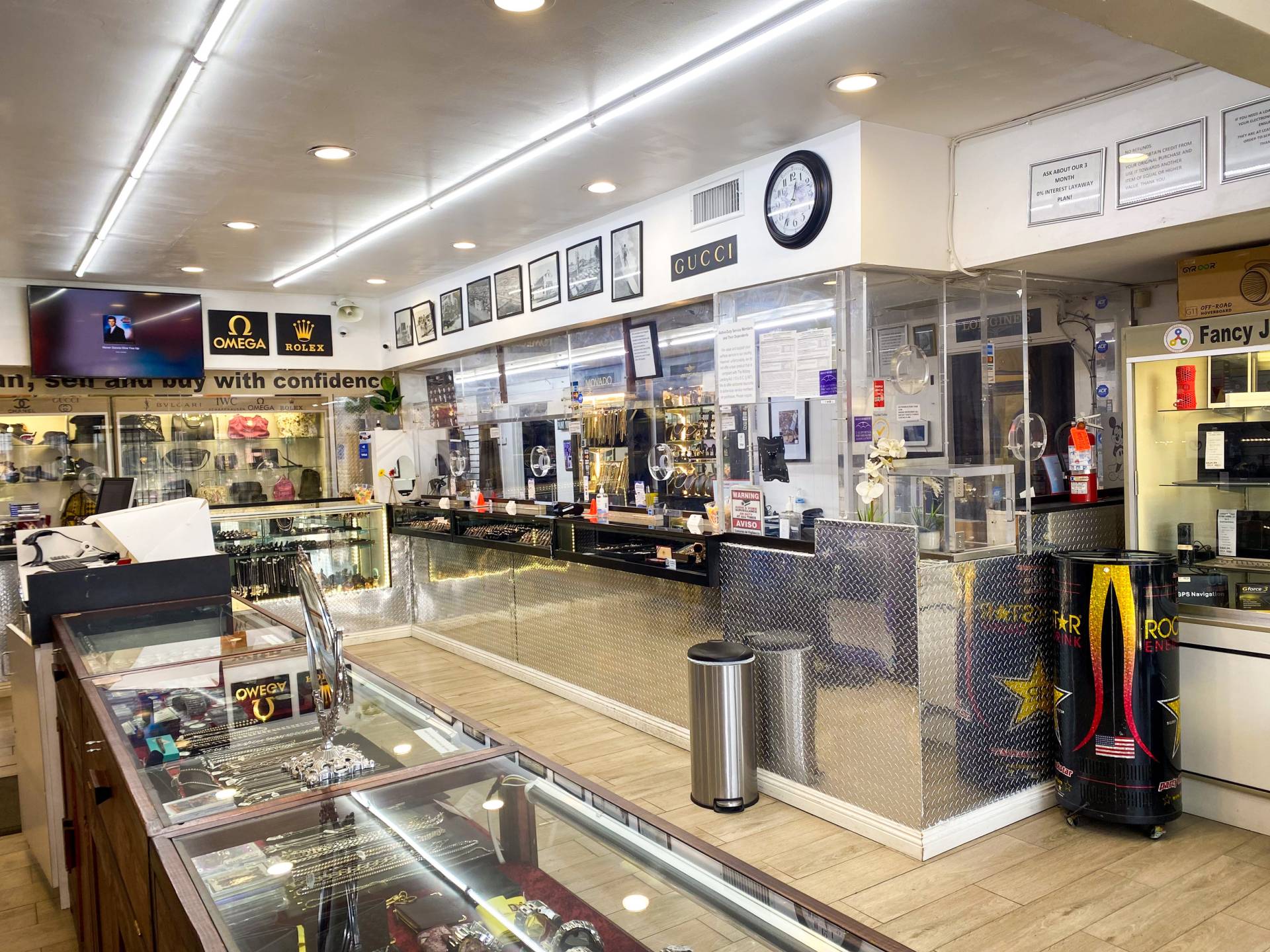 The interior of Fancy Jewelry & Loan. The Image shows the Jewelry Counter and Wall.